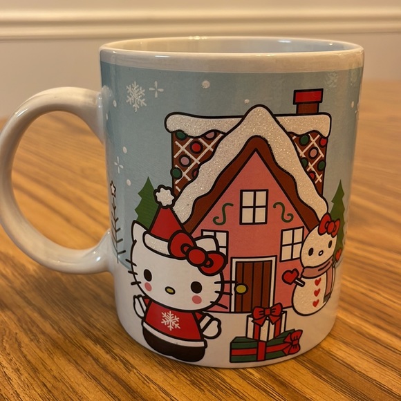 Hello Kitty Holiday Mug with Gingerbread House - Picture 2 of 4
